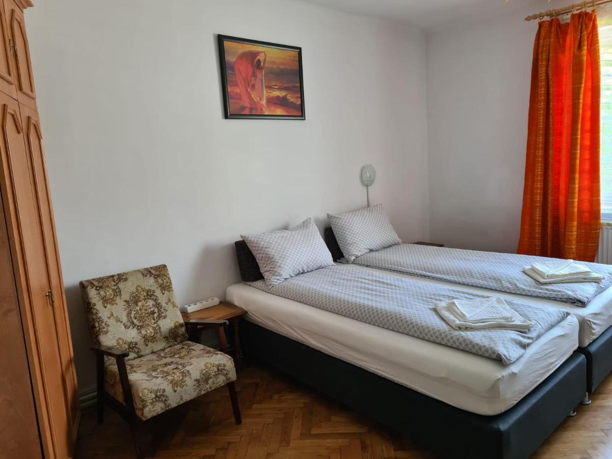 Sepsi-Szek Hotel Sfântu-Gheorghe Buitenkant foto