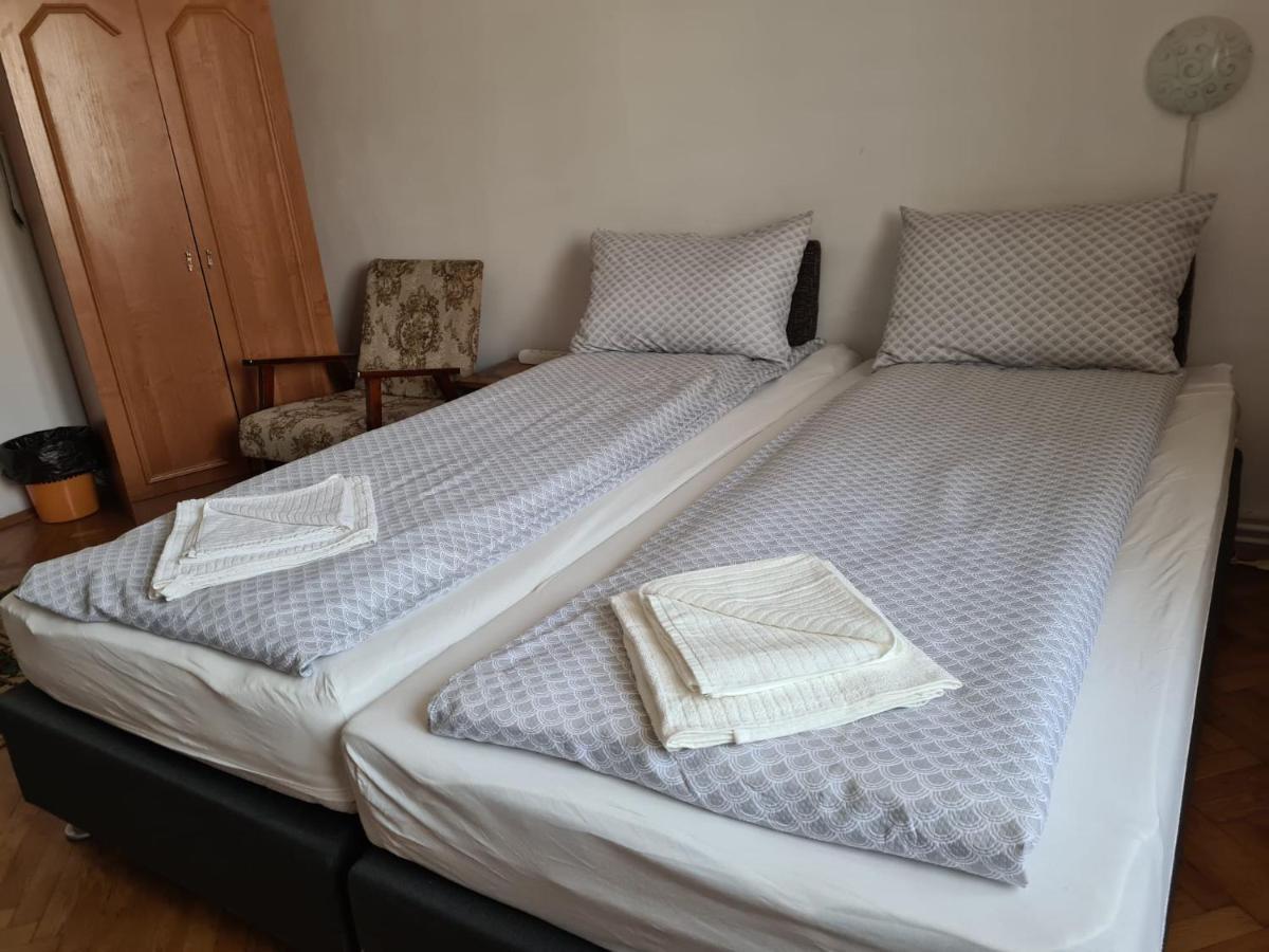 Sepsi-Szek Hotel Sfântu-Gheorghe Buitenkant foto